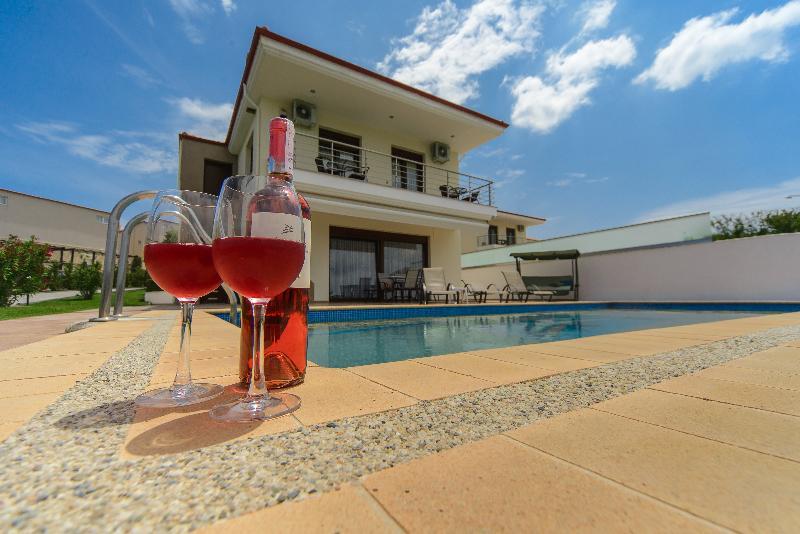 Villas חניוטי מראה חיצוני תמונה