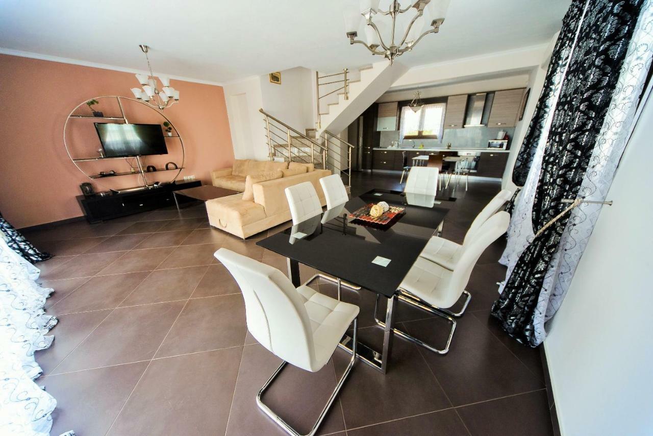 Villas חניוטי מראה חיצוני תמונה